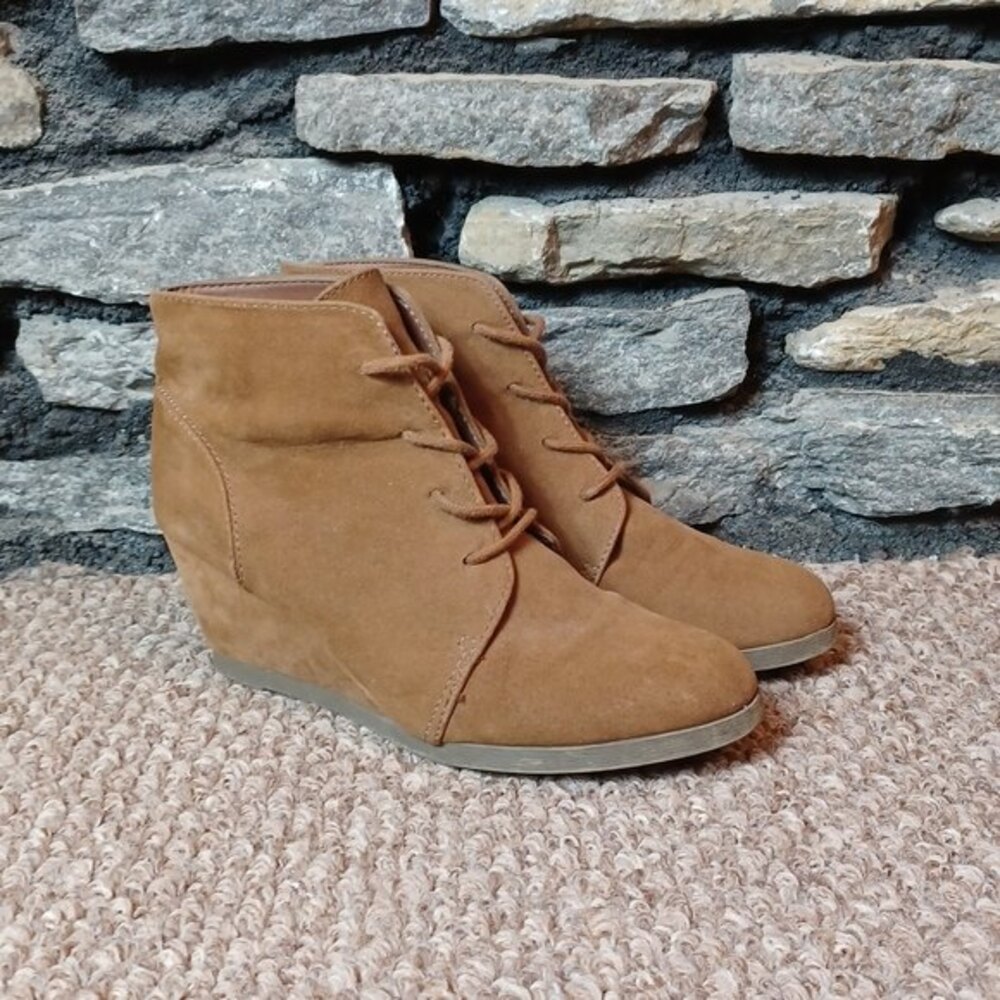 Madden Girl lace up ankle wedge booties shoes sz 9